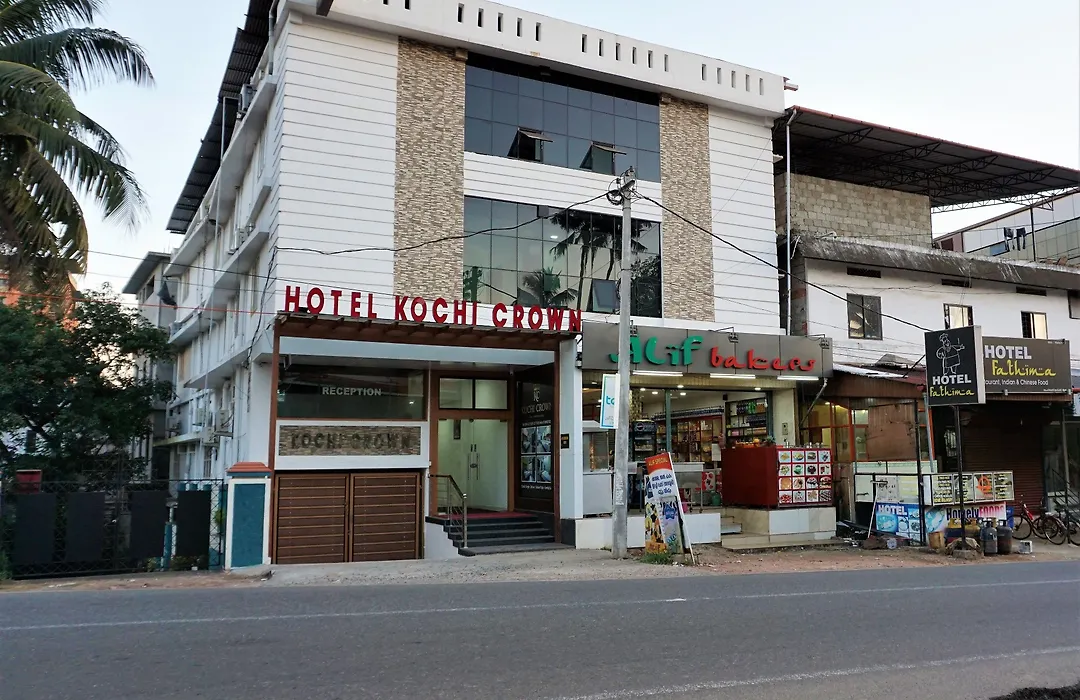 Hotel Kochi Crown-1