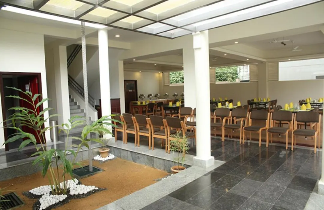 Peppervine Hotel-1