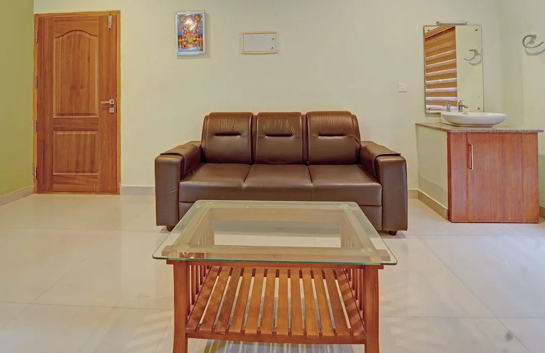 Sreepathi Nirmalyam 400 Mts From Guruvayoor Temple-1