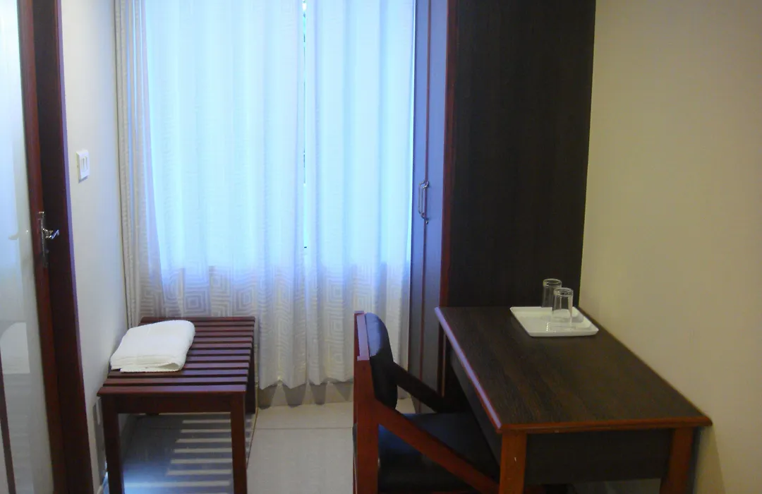 Beith Hotel-1