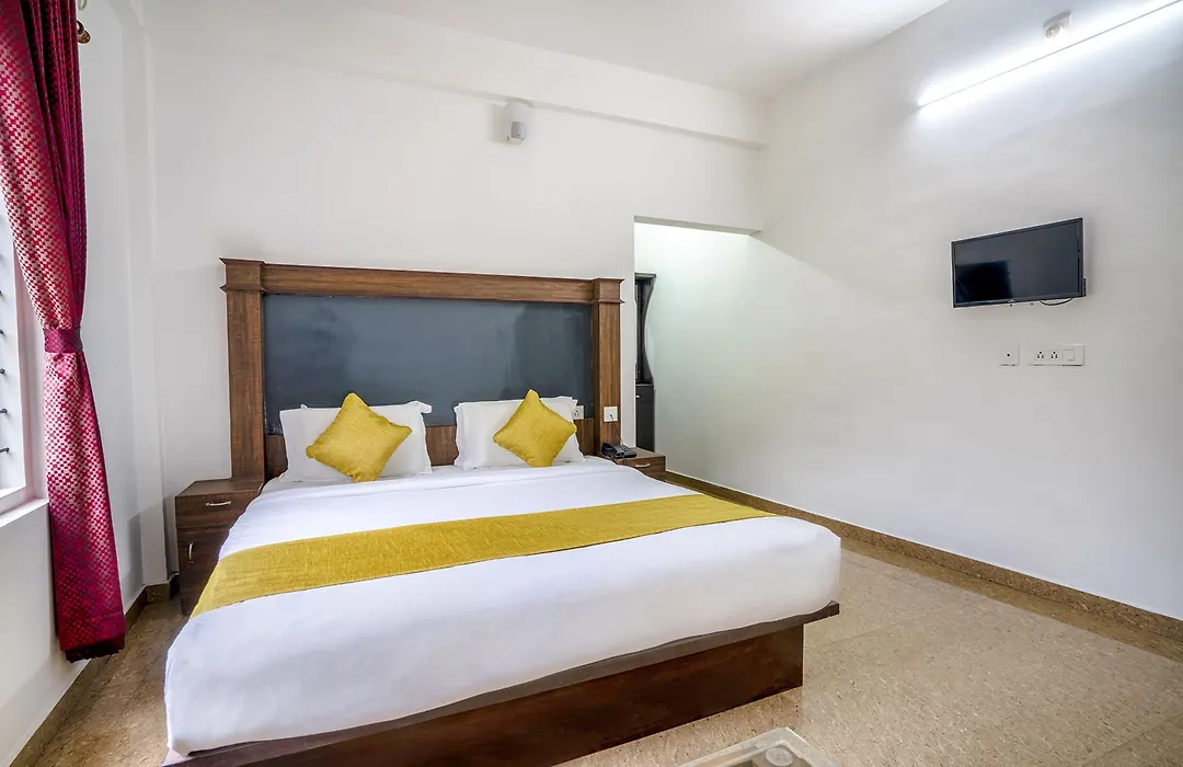 Fabhotel Abrigo Residency-1