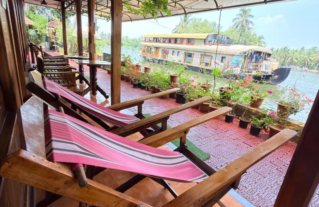 Malayalam Lake Resort-1