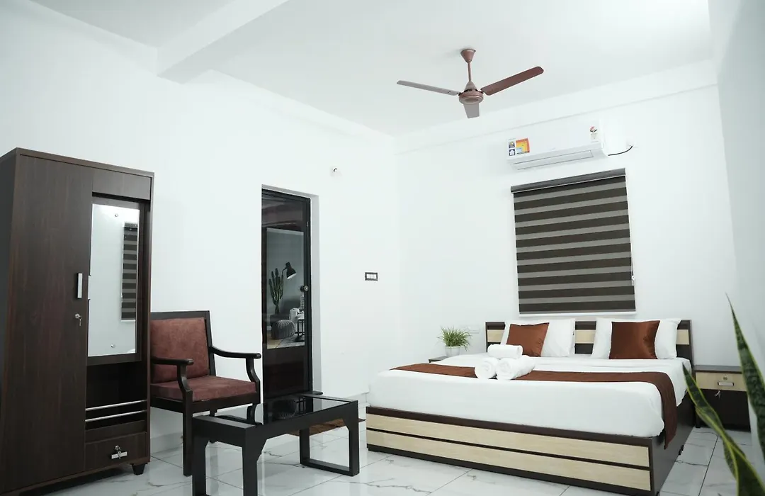 Hotel Gold Suite, Kakkanad-1