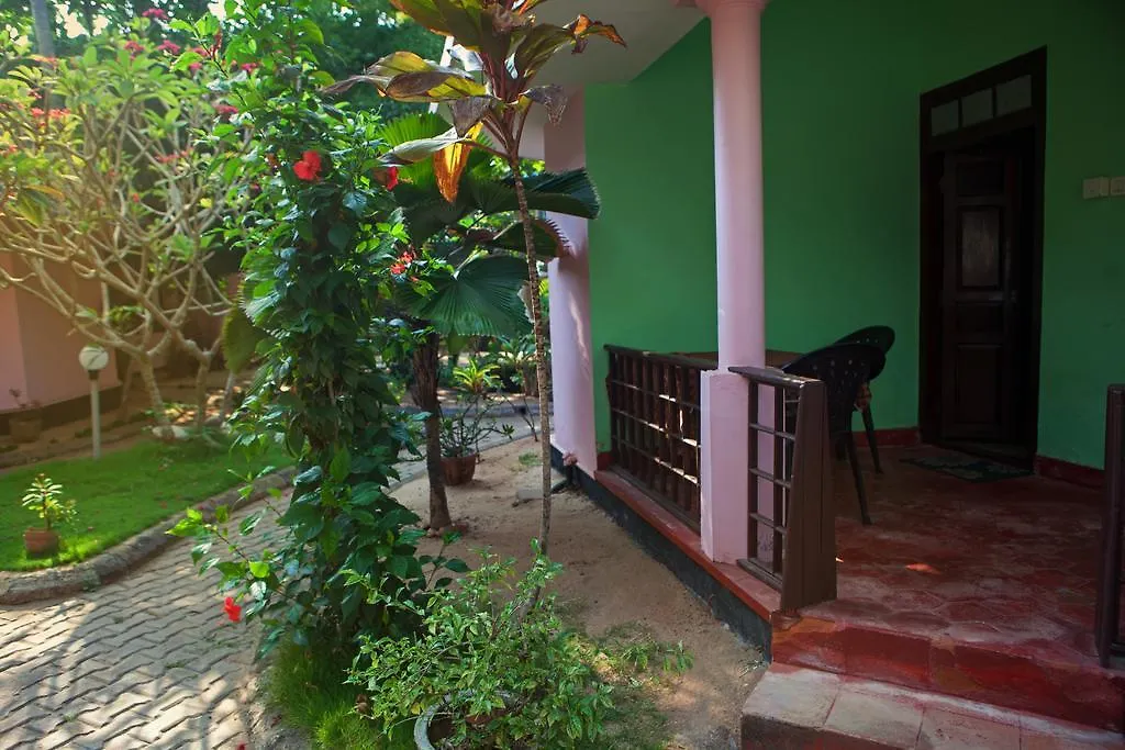 Marina Cottage-1