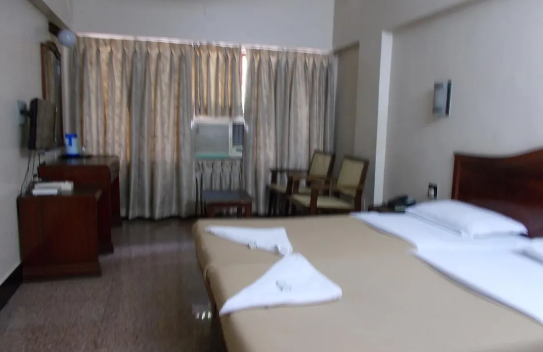 Biju'S Tourist Home-1