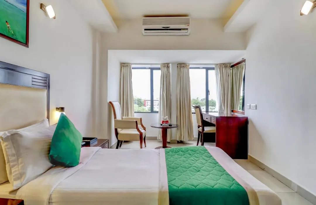 Hotel Luciya-1