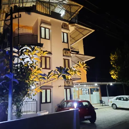 Base9 Hotel - Cochin Airport-3