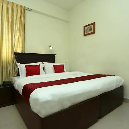 Oyo 11492 Gateway Inn-2