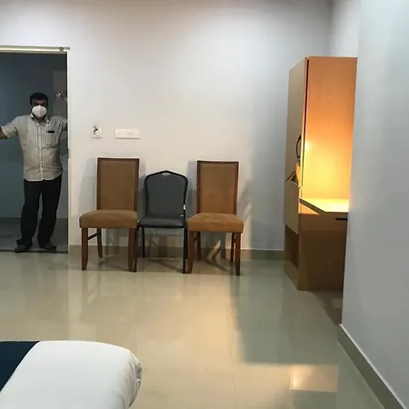Empire Grande Suites-2