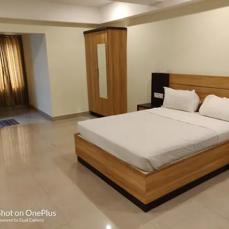 Hotel Sree Gokulam Apartments-3