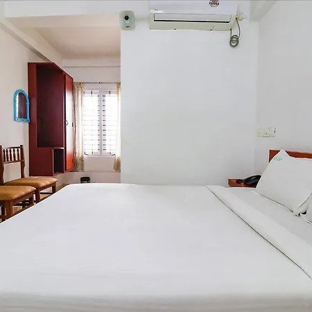 Fabhotel Star-2