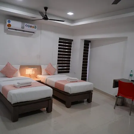 Chandra Inn-3