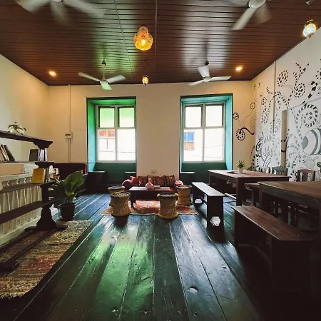Bunk House Fort Kochi-2