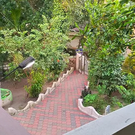 Home Stay-3