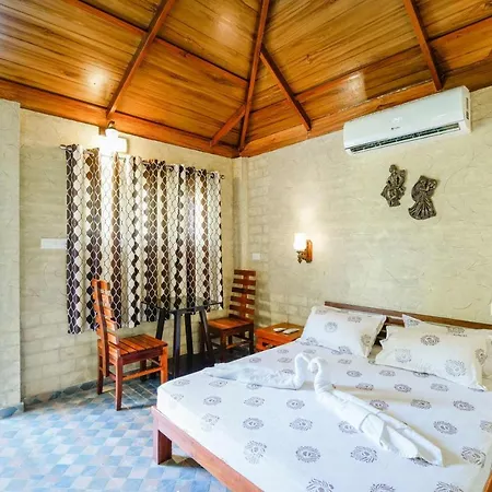 Mangalath Ashramam And Holiday Home-3