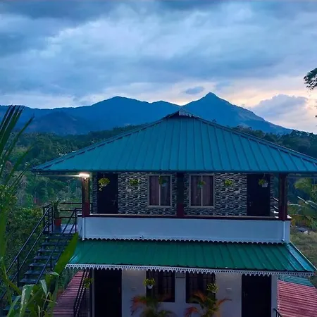4 Bedroom With Mountain View-2