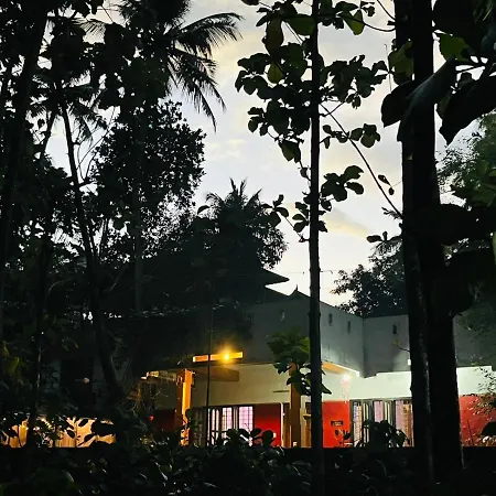 Firefly Homestay-3