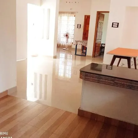 2 Bedroom, 2 Bathroomfirst Floor-3