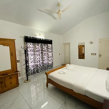 Munnar Farm Bungalow-3