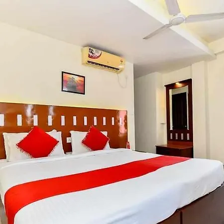 Metro Cochin Business Hotel-2
