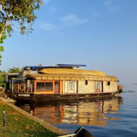 Canoe Ville Kerala-2