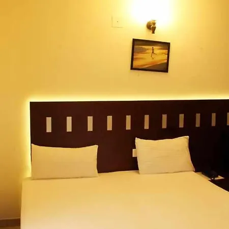Metro Kochi Business Hotel-3