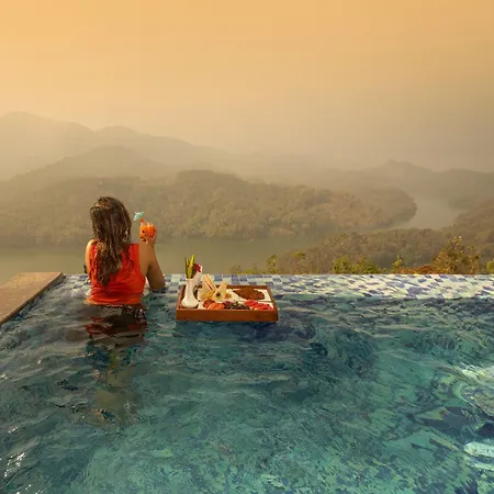 Ragamaya Resort & Spa Munnar-3