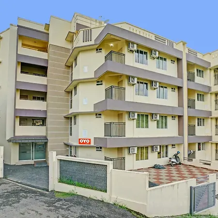 Oyo Flagship 90283 Majestic Abode-2
