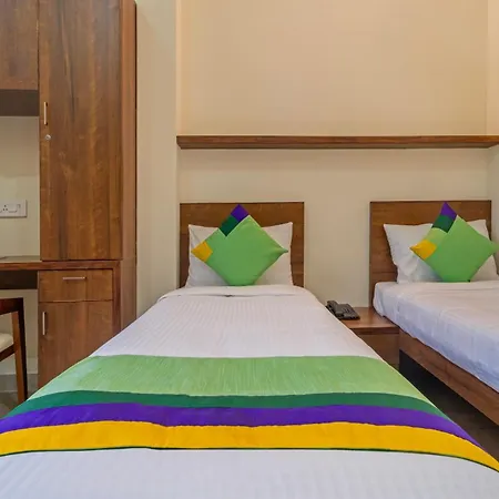 Itsy Hotels Avani Stays, Vyttila, Kochi-2