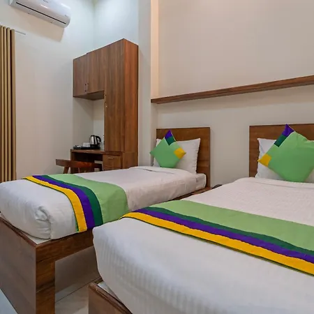 Itsy Hotels Avani Stays, Vyttila, Kochi-3