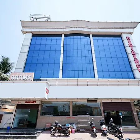 Oyo Flagship Malabar Plaza Residency-3
