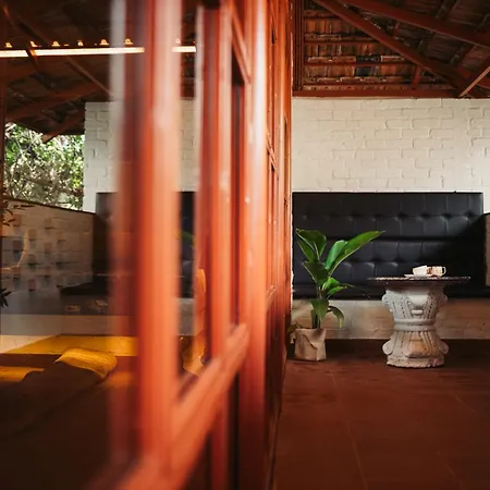 Boho'S Hotel-3