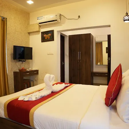 Sapphire Mansion Pool Villa Vagamon-3