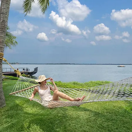 Kumarakom Lake Resort-3