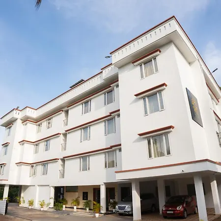 Daffodils Luxury Airport Suites-2