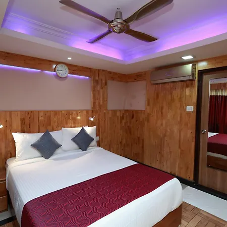 Hotel Sky Palace Kannur-3