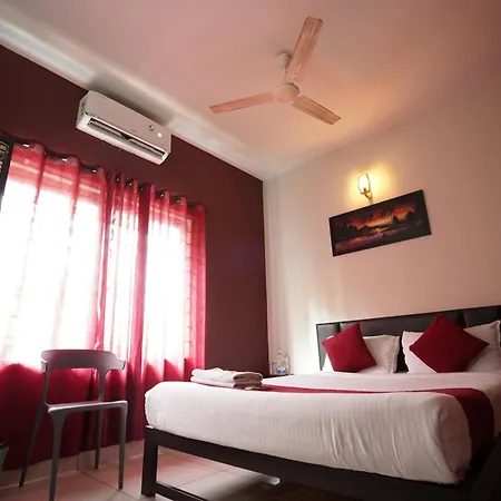 Atmos Inn Calicut Near Aster Mims Hospital-3