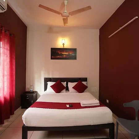 Atmos Inn Calicut Near Aster Mims Hospital-2