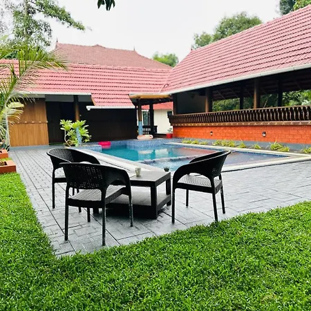 Riverbliss - Riverview Villa With Swimming Pool-3