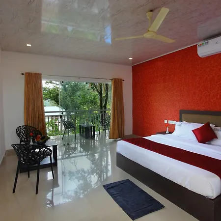 Ayur Green Resort And Spa-3