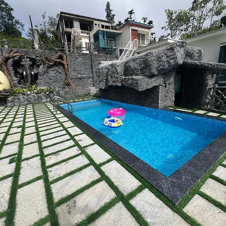 Diga Vista Lake View 4Bhk Swimming Pool Cottage Munnar-2