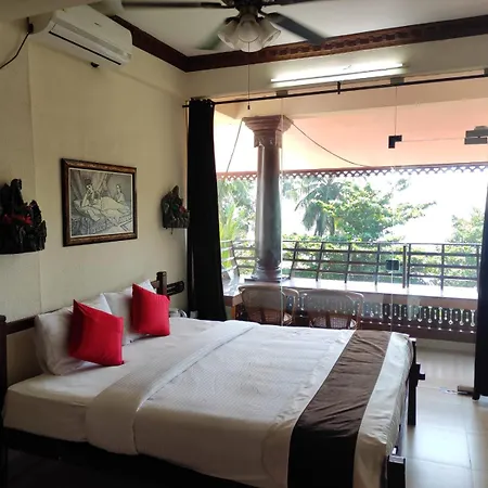Kovalam Beach Hotel-3