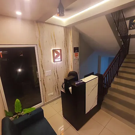 Emar Suites And Rooms Cusat-3