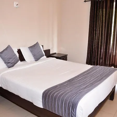 Munnar Mount Shelt Hotel - Best Budget Resort Munnar-2