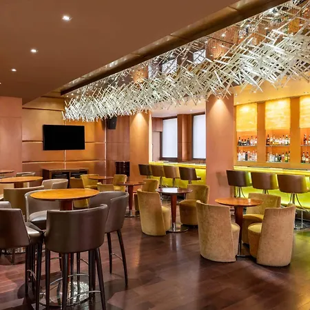 Vivanta Ernakulam, Marine Drive-3