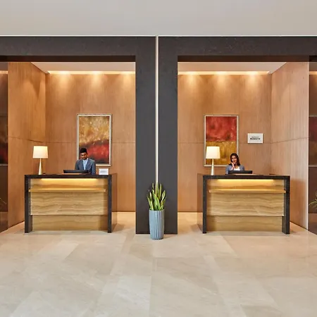 Courtyard By Marriott Kochi Airport-3