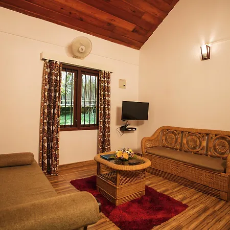 Crescent Wayanad Heritage Pool Resort-3