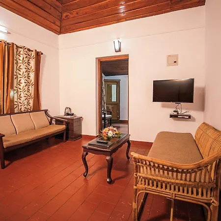 Crescent Wayanad Heritage Pool Resort-2