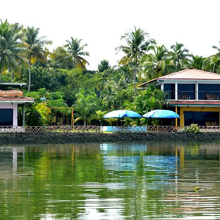 Lake Symphony Resort-3