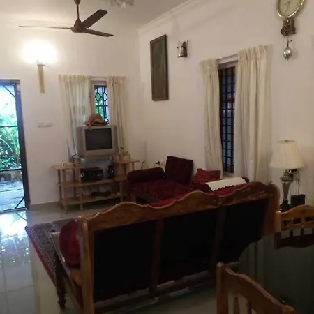 Nathans Holiday Home-3